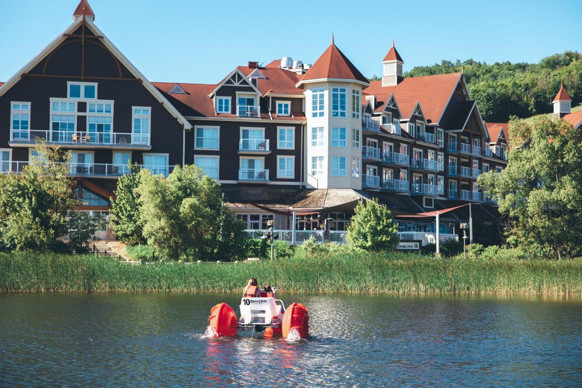 Blue Mountain Resort Mosaic Suites Blue Mountains Extérieur photo
